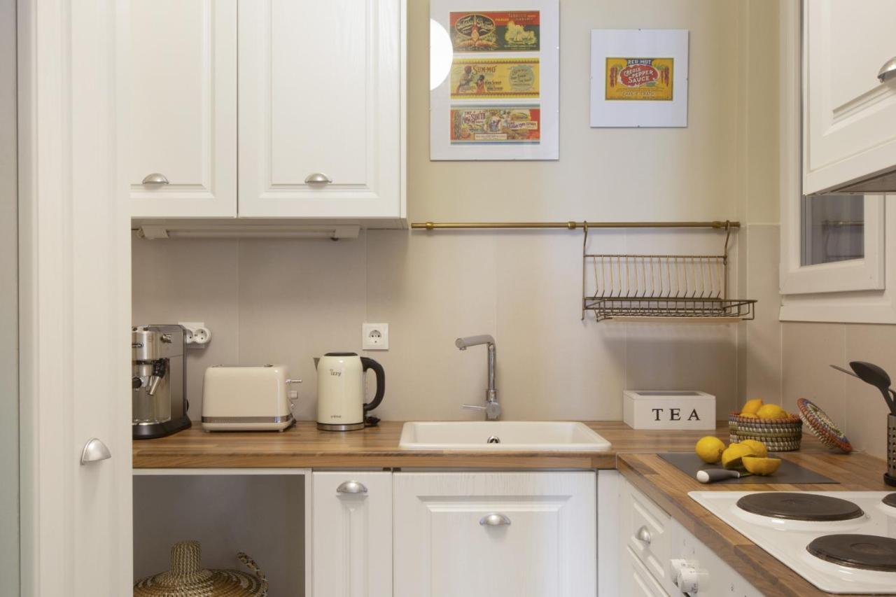 Ferienwohnung Little Gem 2 Mins From Acropolis Museum Athen Exterior foto