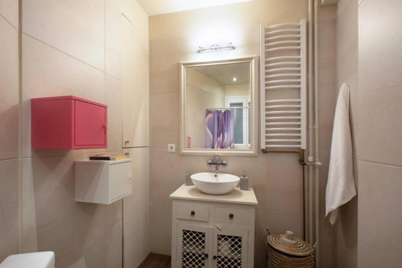 Ferienwohnung Little Gem 2 Mins From Acropolis Museum Athen Exterior foto